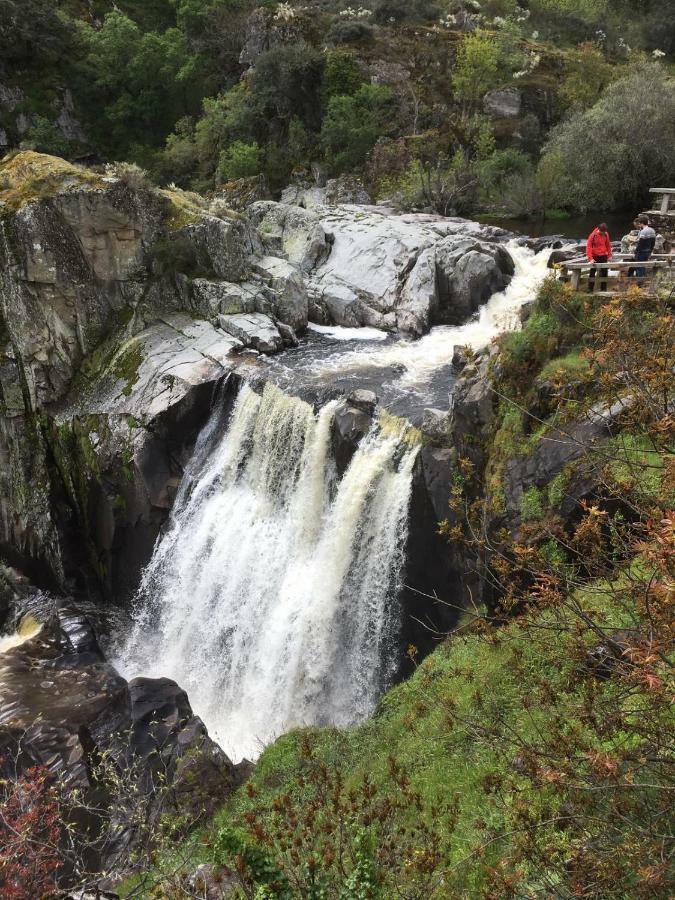 El Lagar Del Abuelo En Los Arribes Del Duero, Badilla, Zamora Buitenkant foto